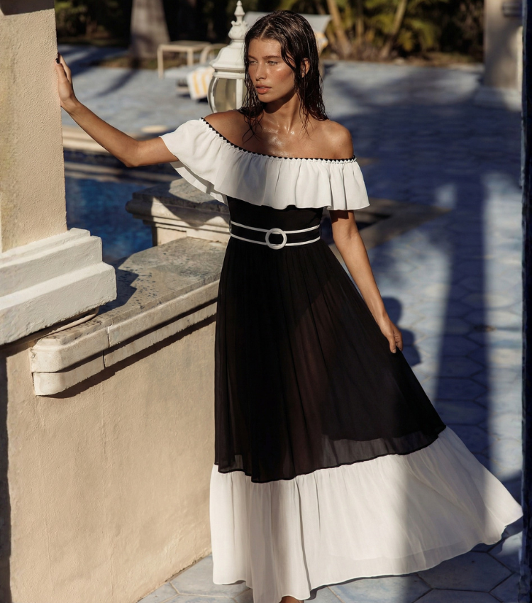 Black and White Color Blocking Swimsuit Set(s)