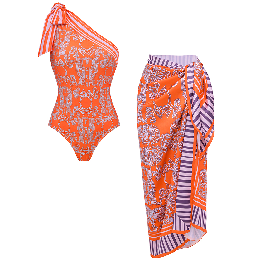 [Copy][Copy][Copy]Halter Neck Purple Paisley Print Swimsuit Set(s)