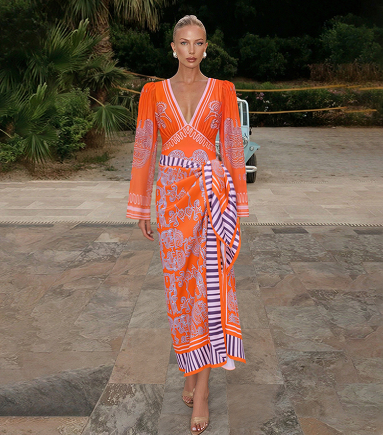 V Neck Long Sleeves Tribal Print Swimsuit Set(s)