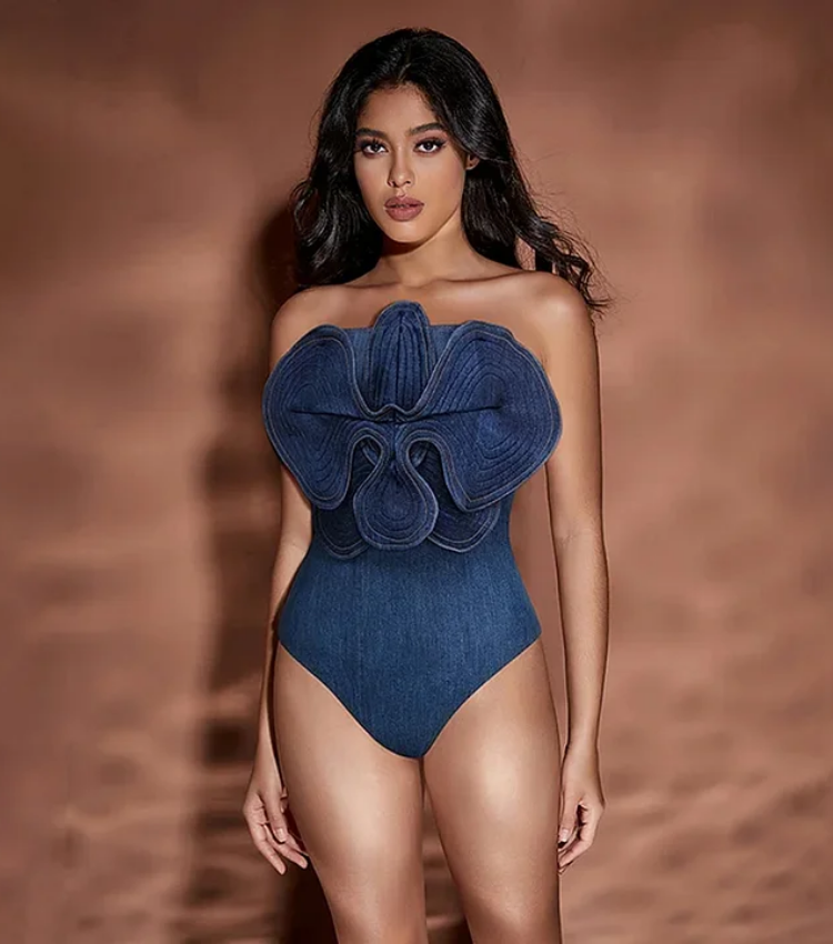 Off Shoulder 3D Flower Printed One Piece Swimsuit and Skirt