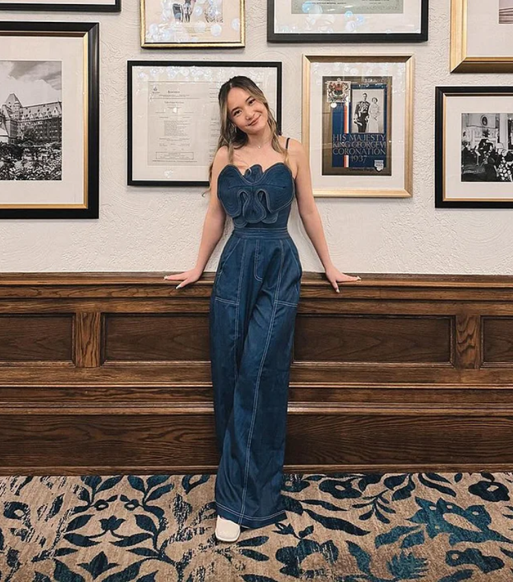 Off Shoulder 3D Flower Printed One Piece Swimsuit and Skirt