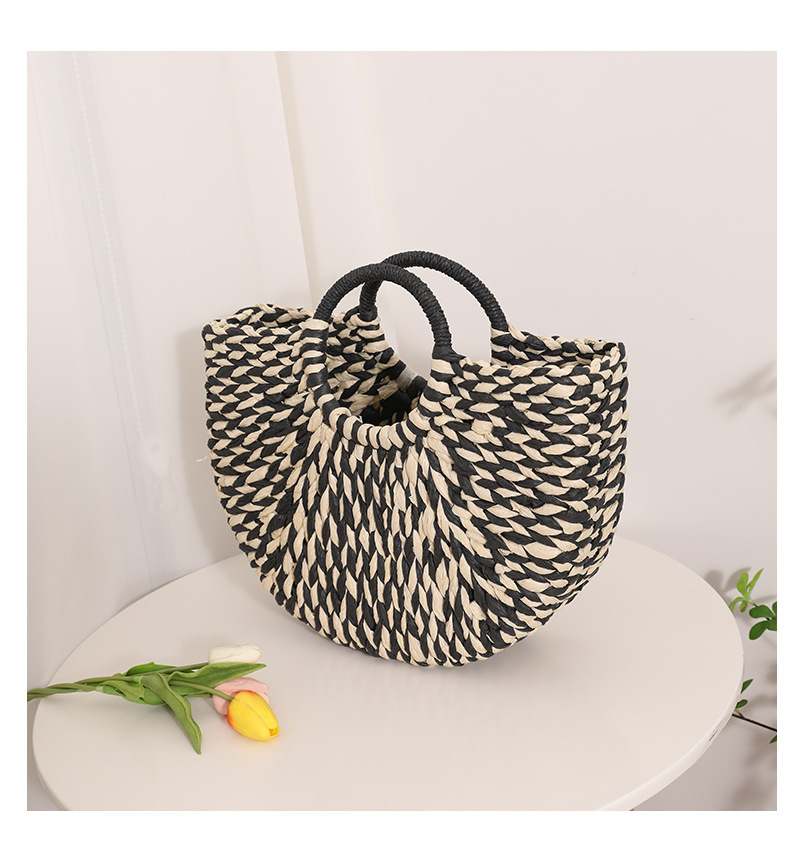 Woven Beach Hand Bag