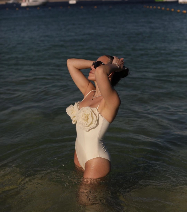 3D Flower White One Piece Swimsuit Flaxmaker