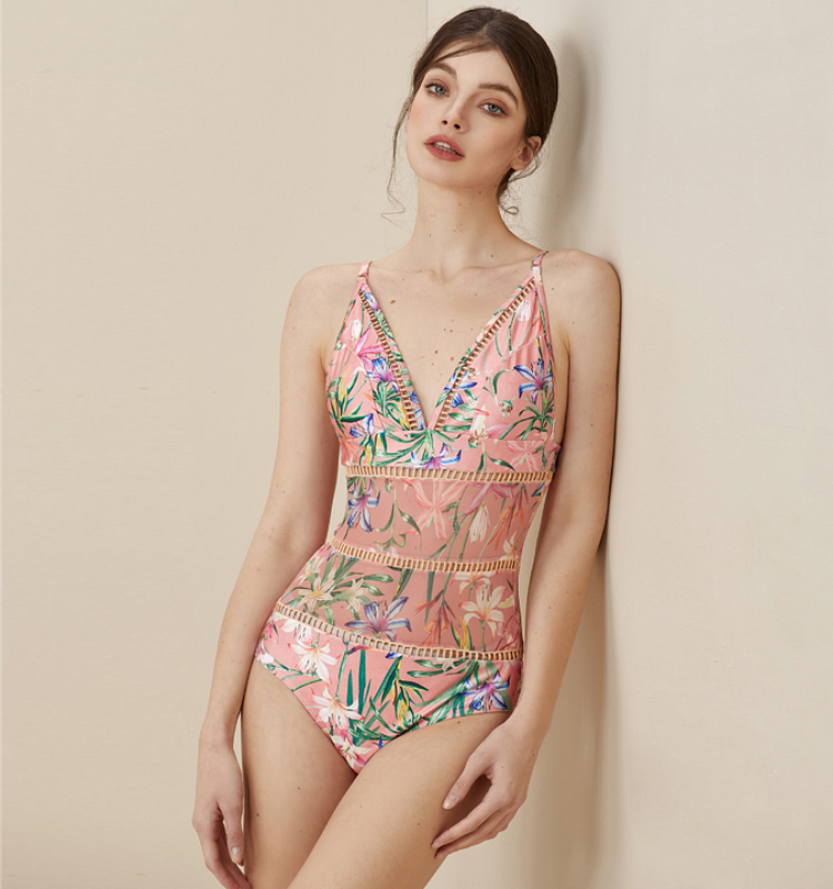 V Neck Floral Print One Piece Swimsuit and Mesh Splicing Skirt Flaxmaker