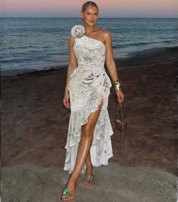 Shell Print Swimsuit Set(s)