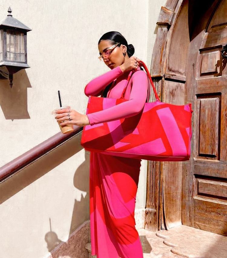 Color Block Long Sleeve Zip Front One Piece Swimsuit and Sarong