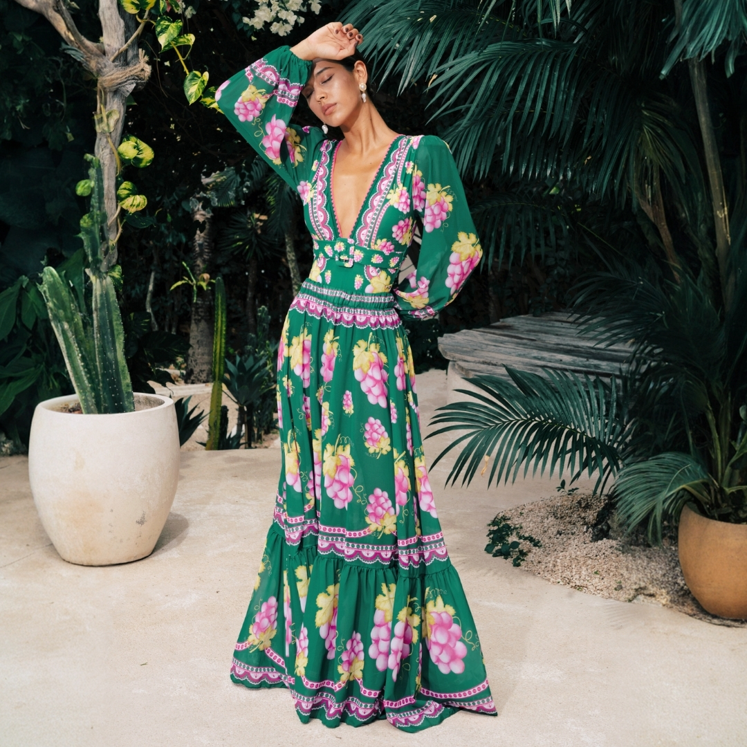 Long-sleeved Retro Green Grapes Print One Piece Swimsuit and Skirt