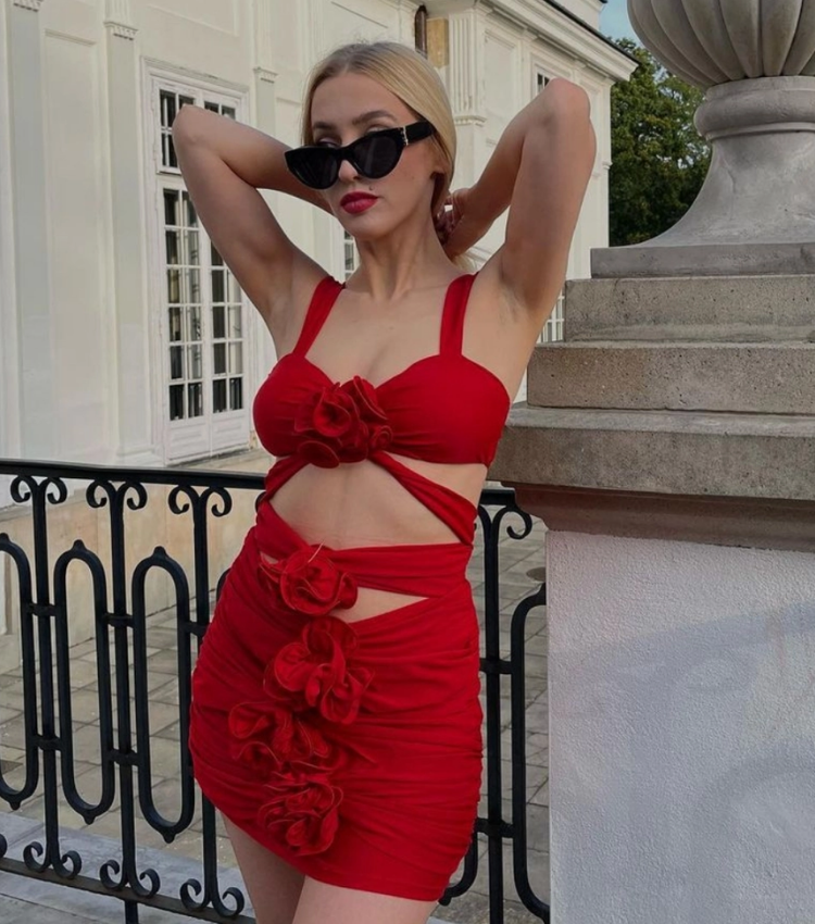 3D Flower Cutout One Piece Swimsuit and Skirt Flaxmaker