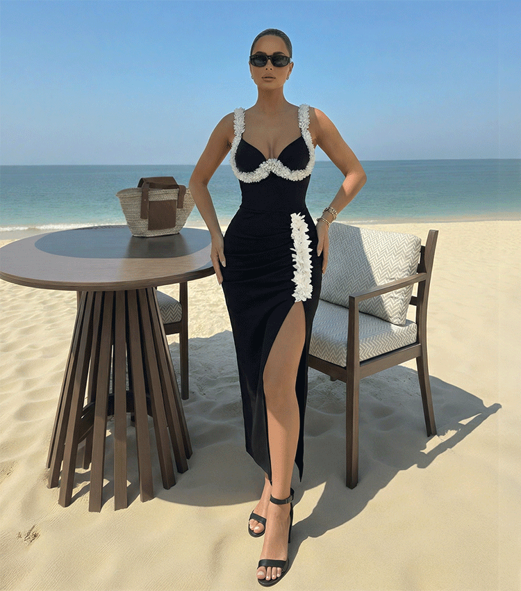 Sling White Folwer Solid Color Swimsuit Set(s)