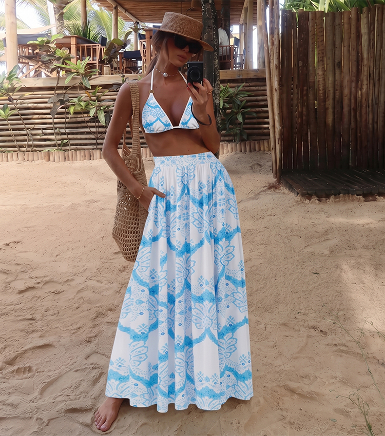 Halter Neck Light Blue Printed Sexy Bikini Swimsuit Set(s)