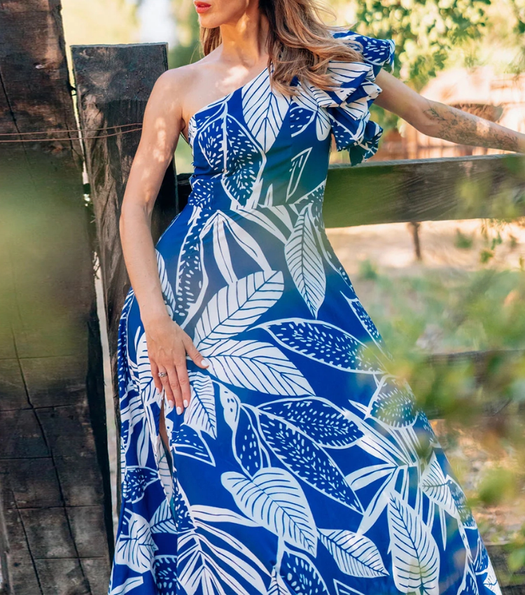 One Shoulder Leaf Printed One Piece Swimsuit and Skirt