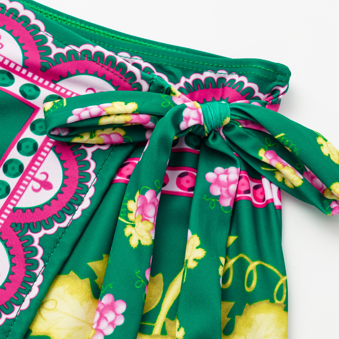 Ruffled Deep V Retro Green Grapes Print One Piece Swimsuit and Skirt