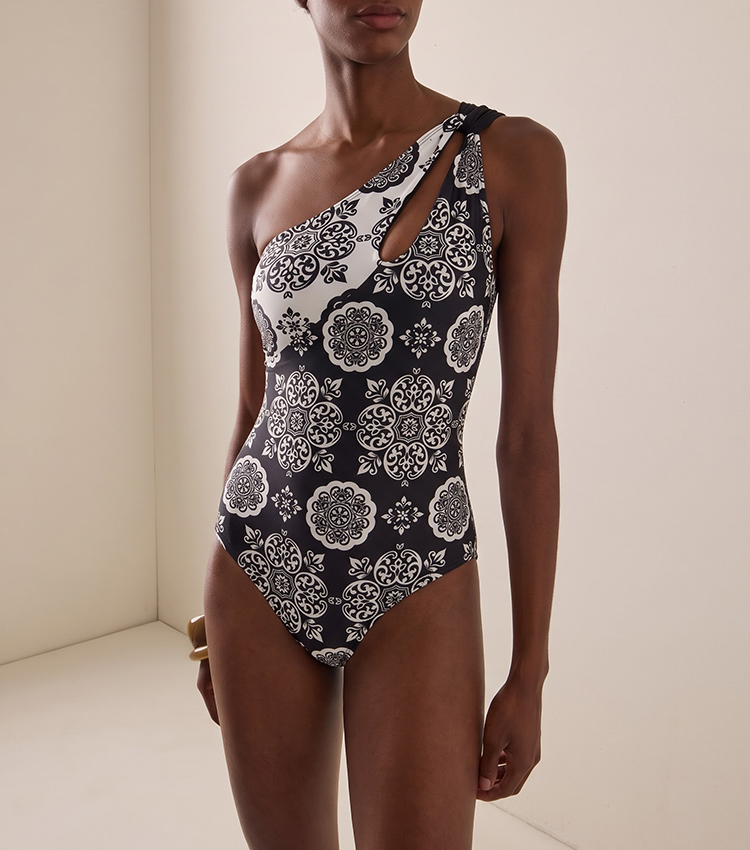 One Shoulder Cut Out Black Retro Printed Swimsuit Set(s)