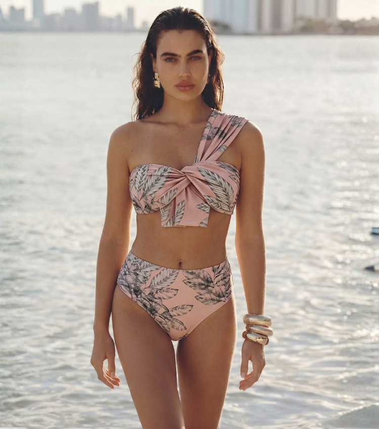 [Copy][Copy][Copy]Color-Blocked Blooming Flower Print Swimsuit Set(s)