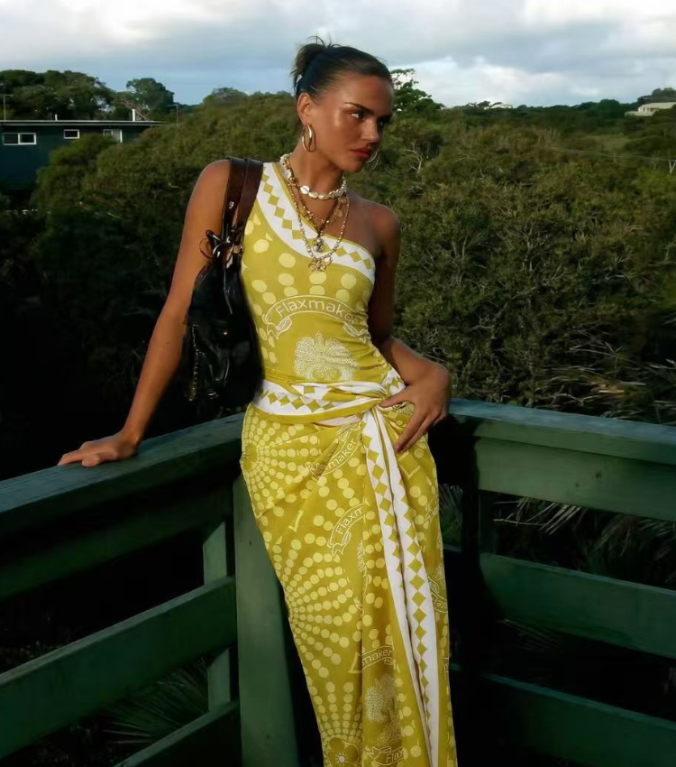 [Copy][Copy]One Shoulder Retro Floral Print Swimsuit Set(s)