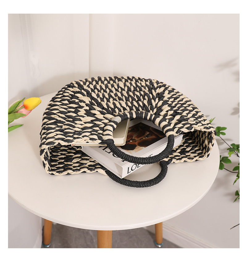 Woven Beach Hand Bag