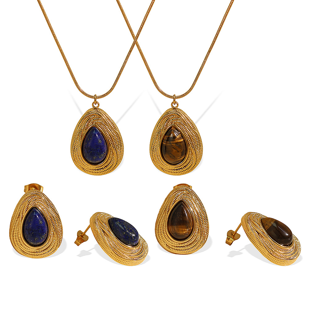 Teardrop-shaped Tiger's Eye Necklace