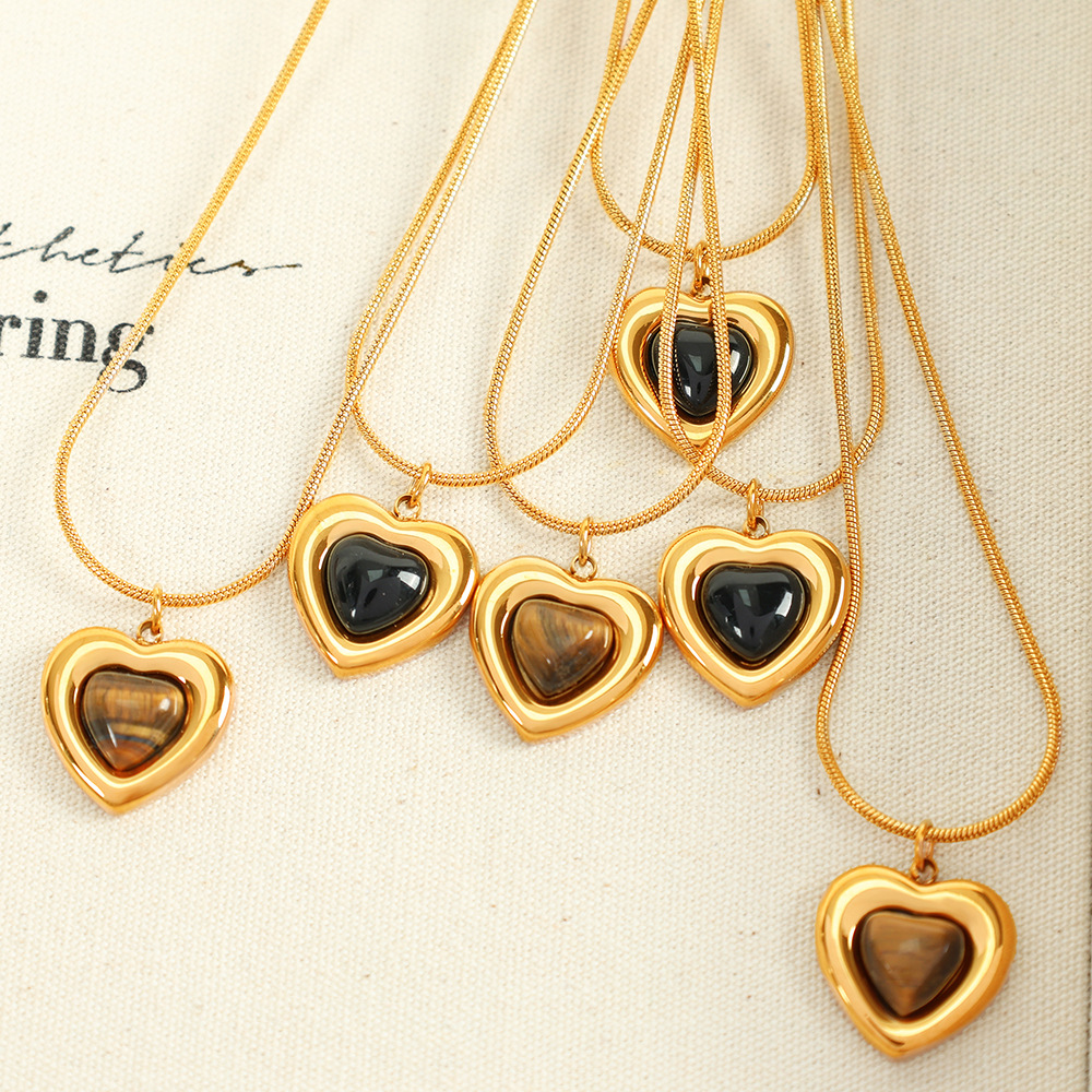 Heart-shaped Tiger Eye Necklace