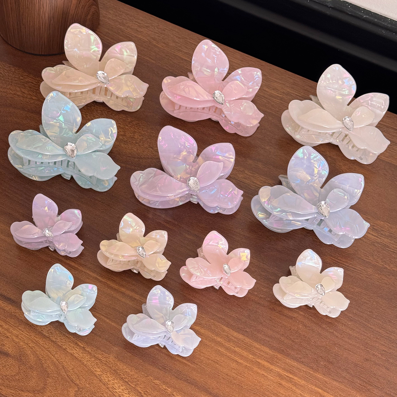 Plum blossom hair clip