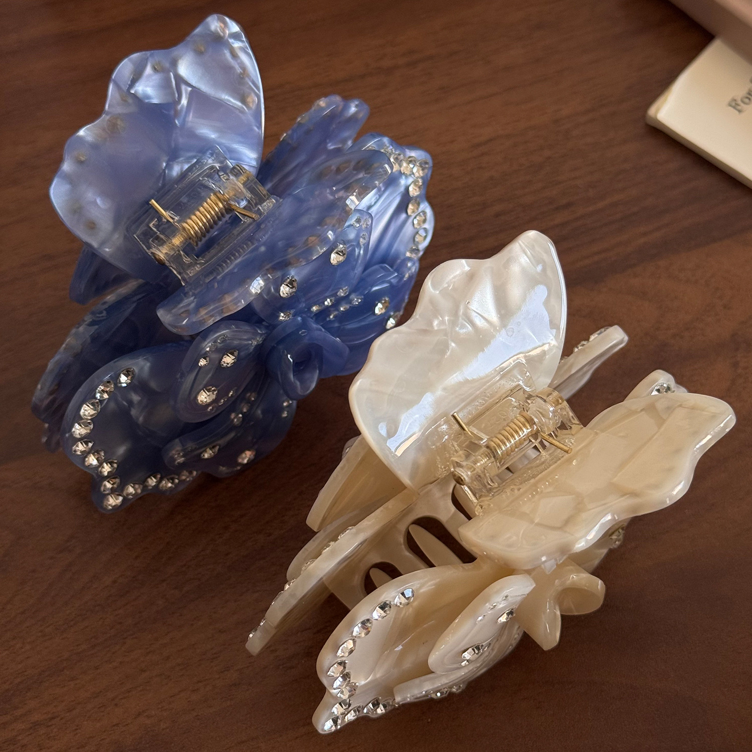 Acetate flower hair clip