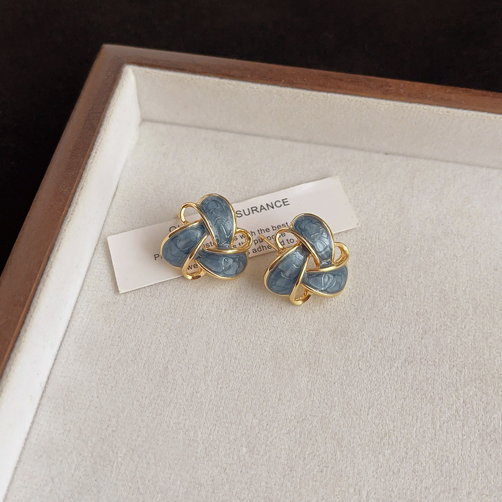 Retro-Chic Stud Earrings