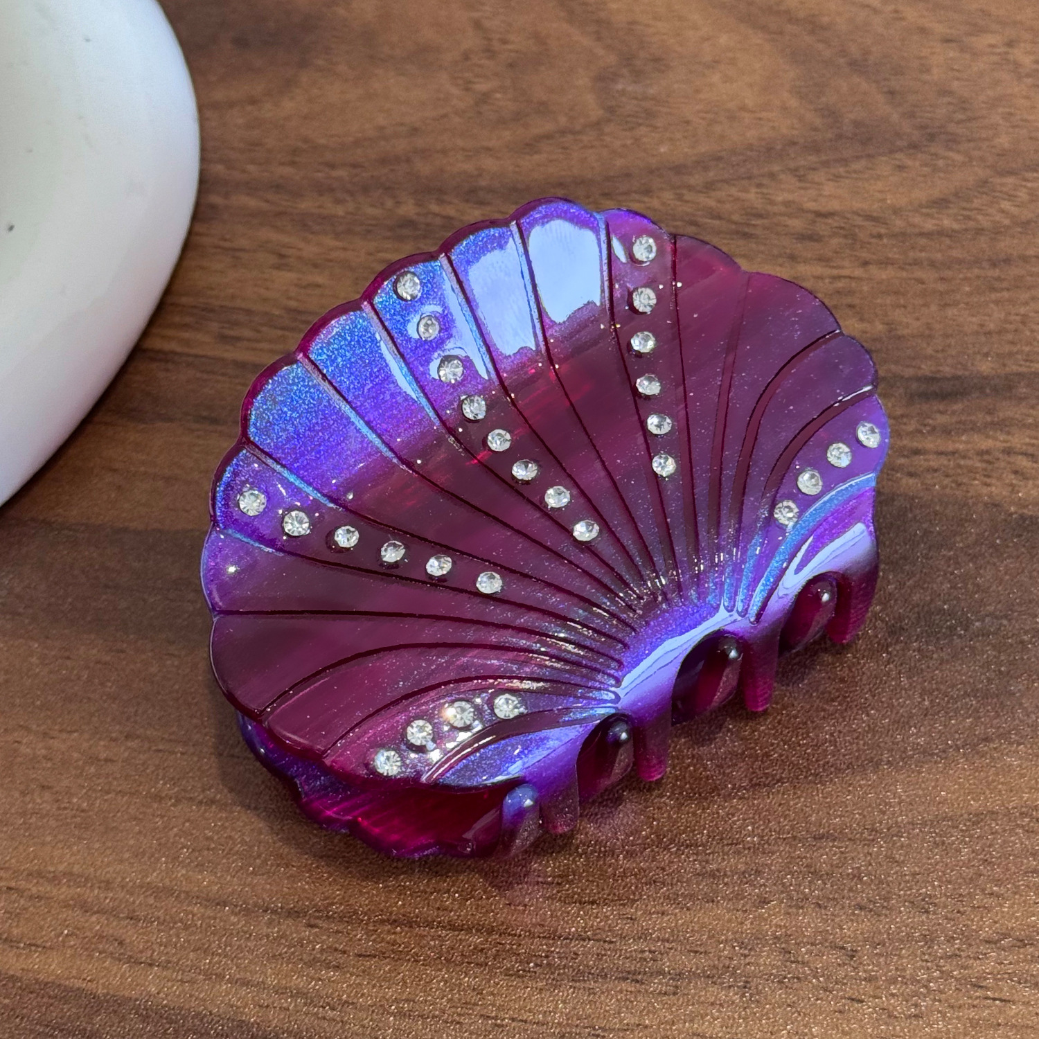 Colorful seashell hair clip