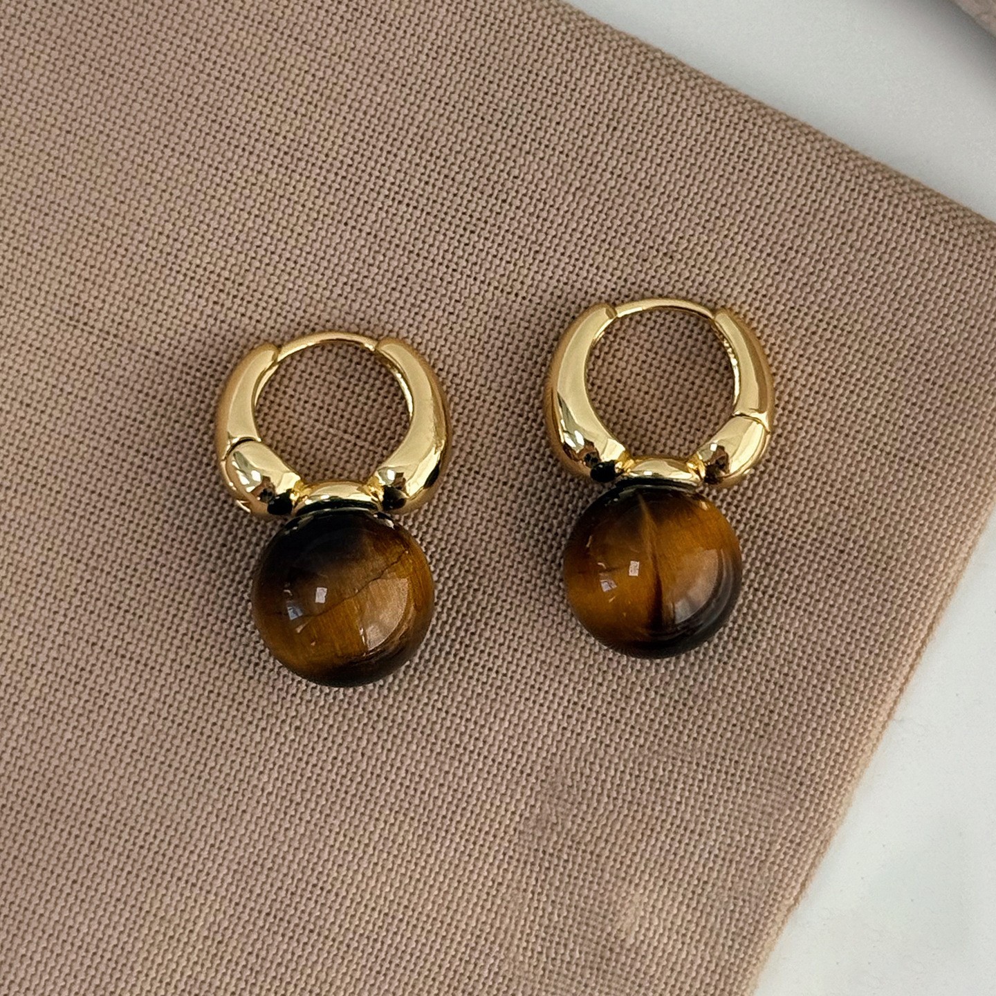 Retro-style Versatile Earrings