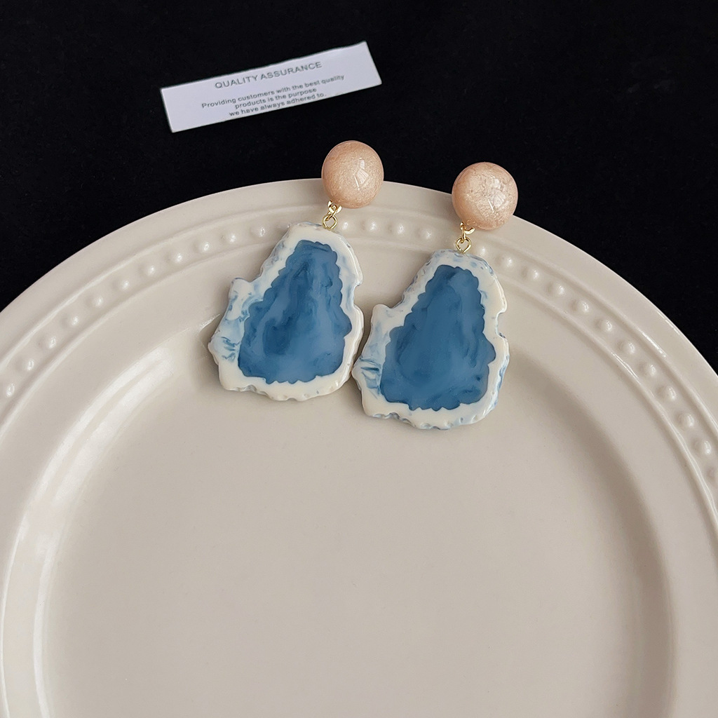 Retro-Chic Stud Earrings