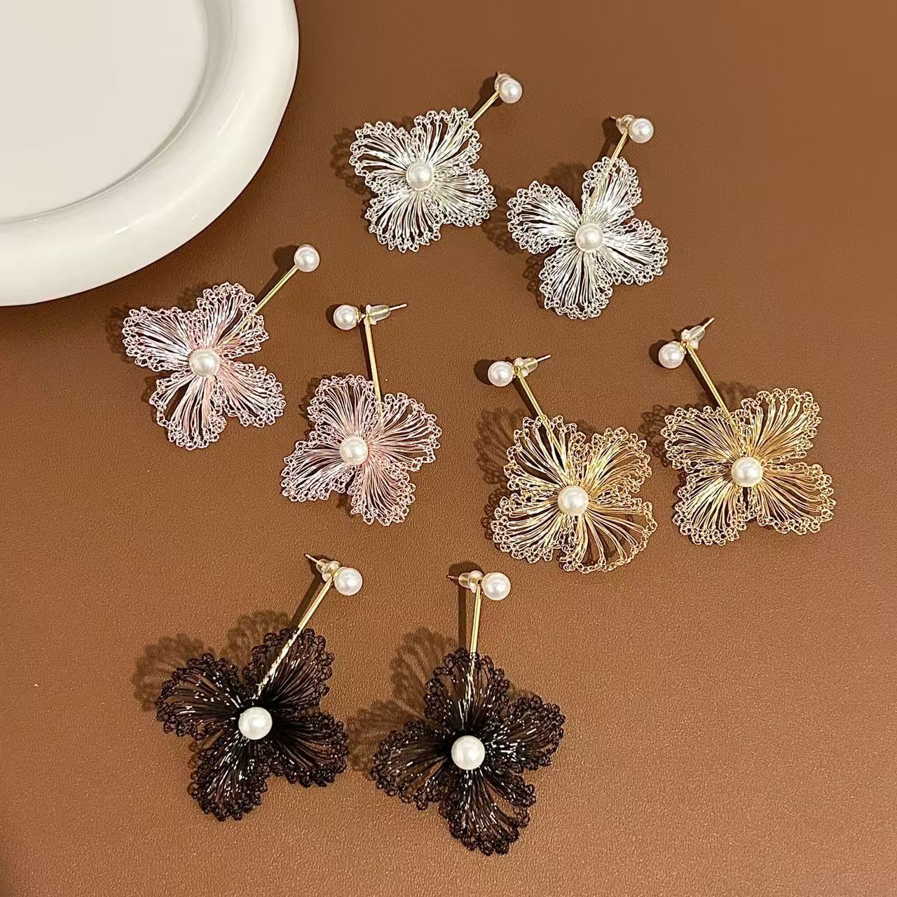 法式浪漫编织花朵耳环简约森系甜美艺术灵感珍珠耳钉长款超仙耳饰