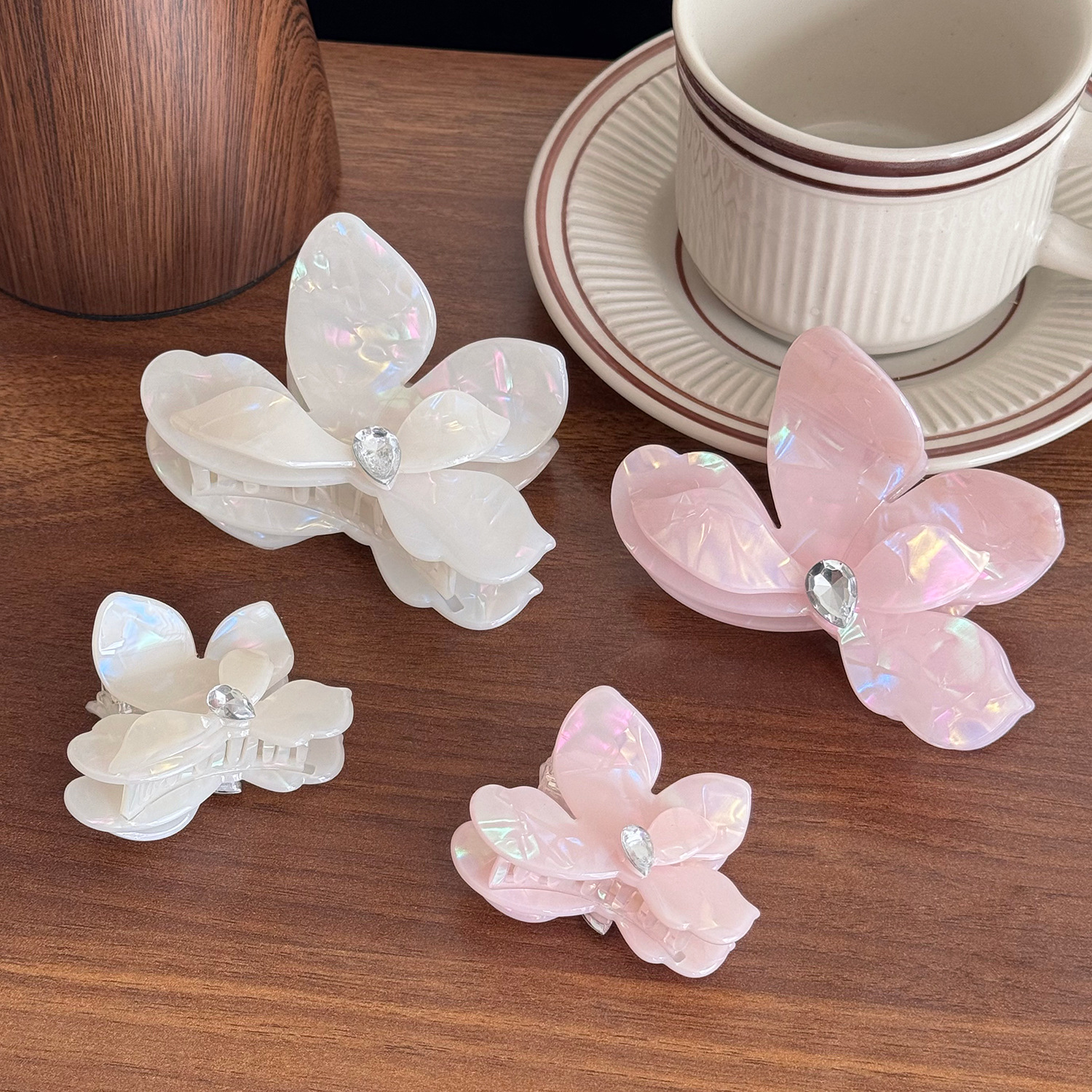 Plum blossom hair clip