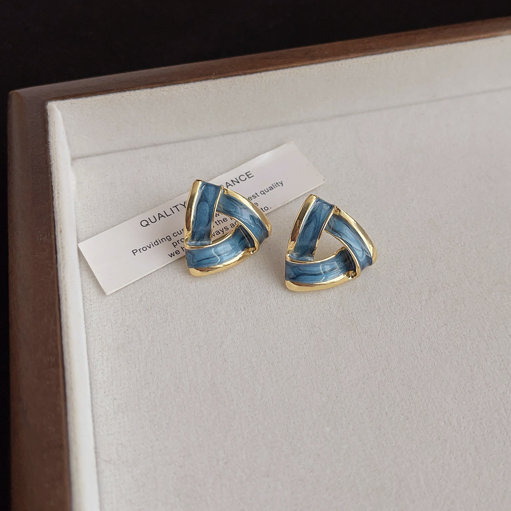 Retro-Chic Stud Earrings