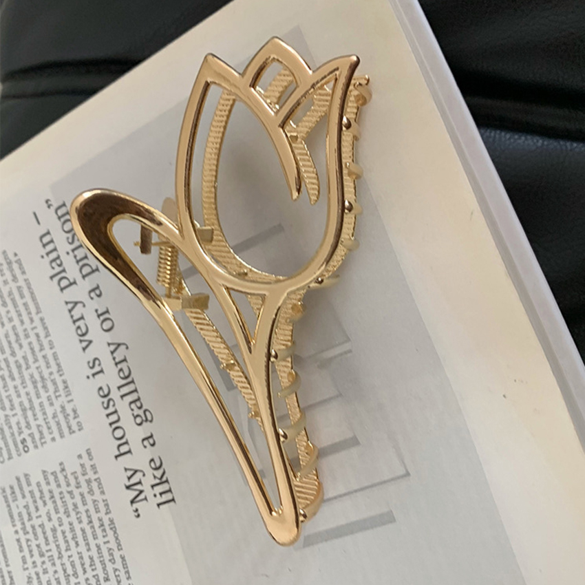 Tulip Claw Clip