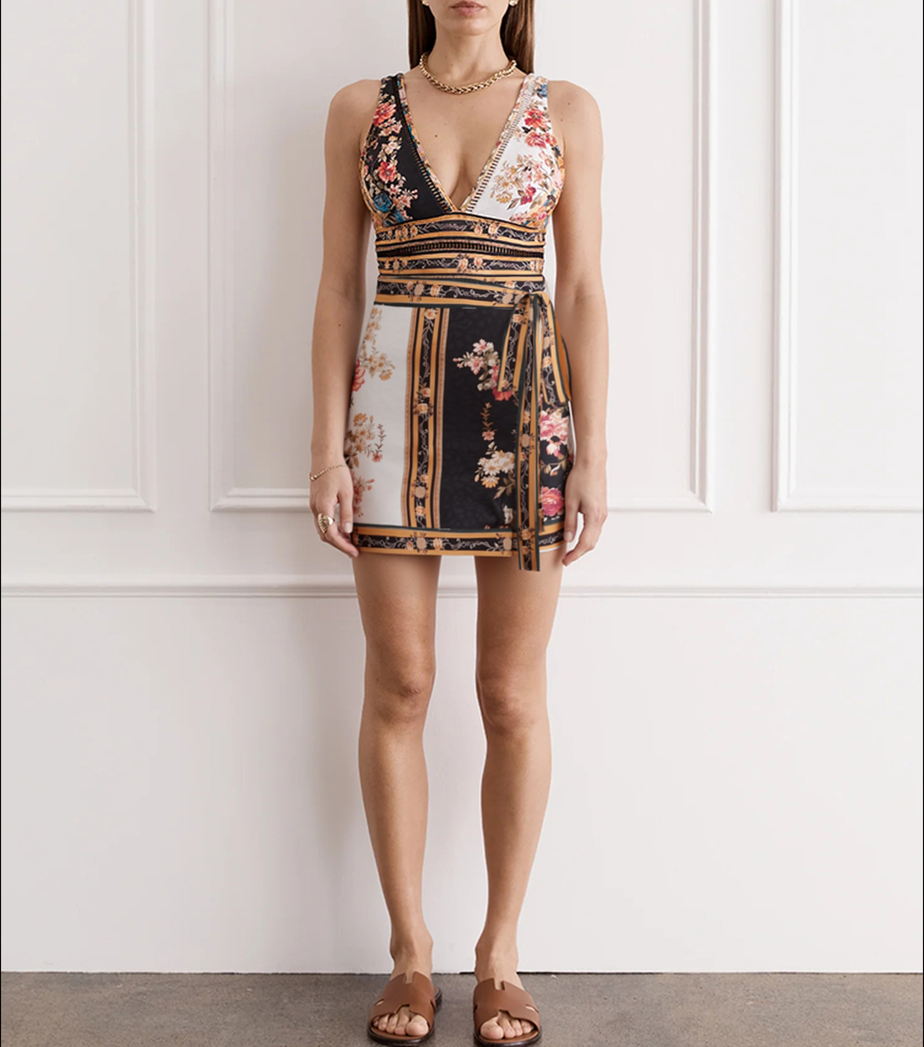 V Neck Color Blocking Swimsuit Set(s)