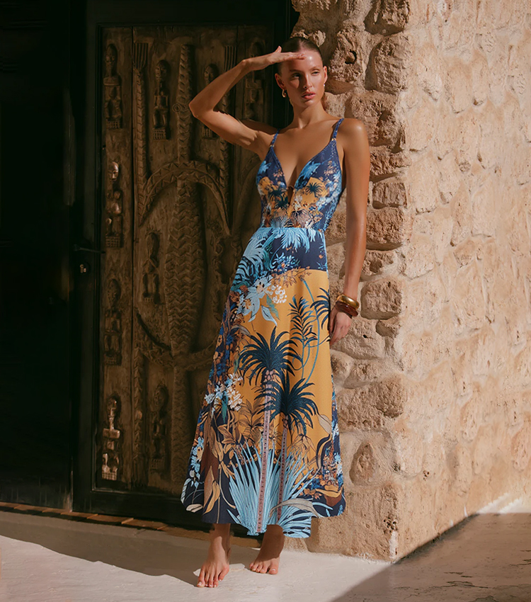 V Neck Scenery Under Moonlight Print Swimsuit Set(s)