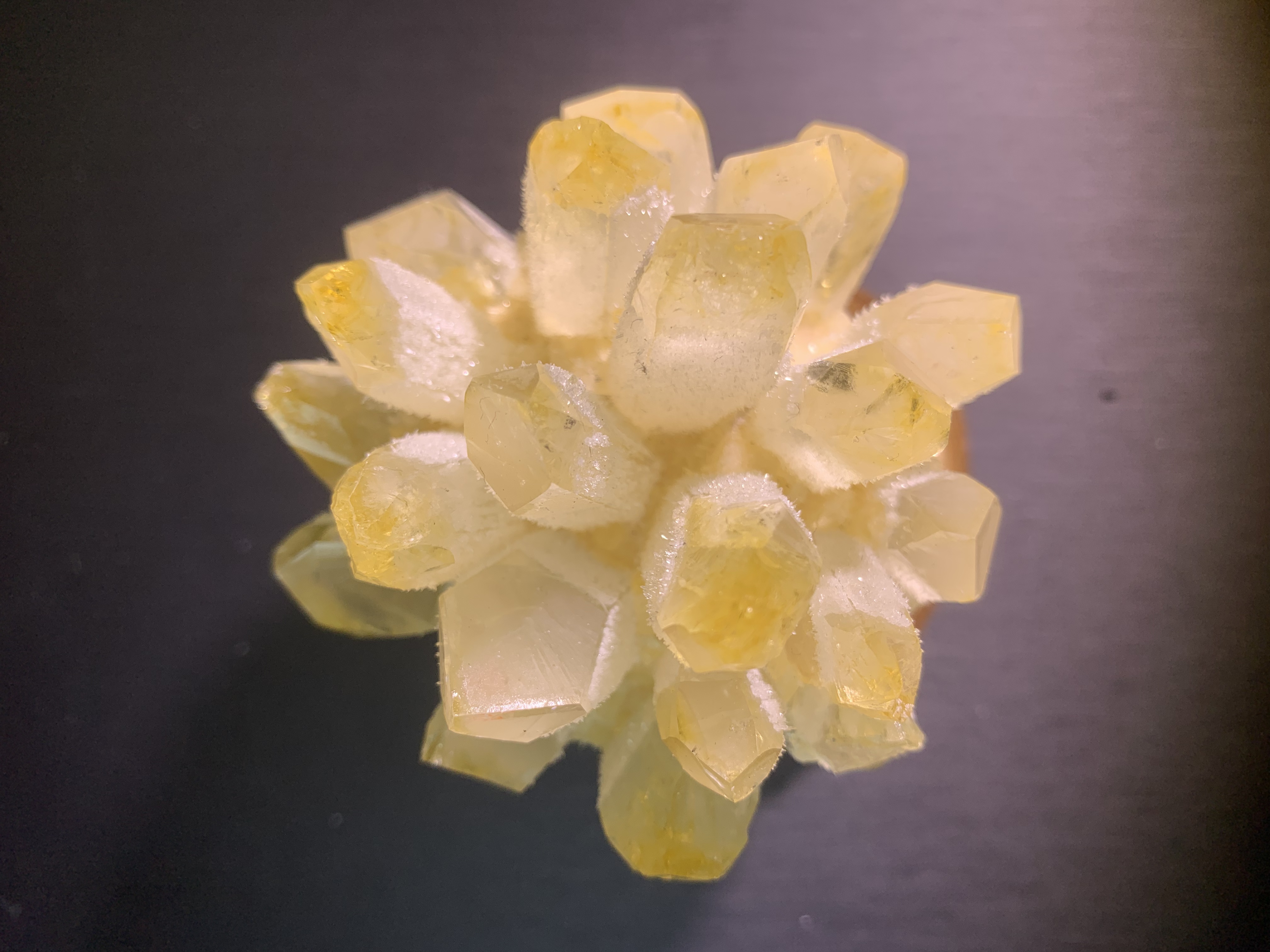 黄色クラスター  重さ275g