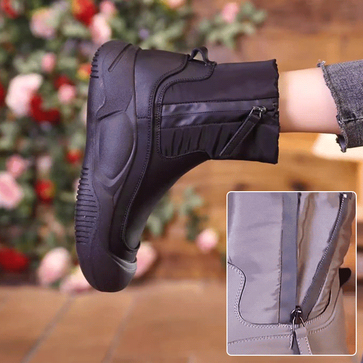 百搭高筒厚底防水靴