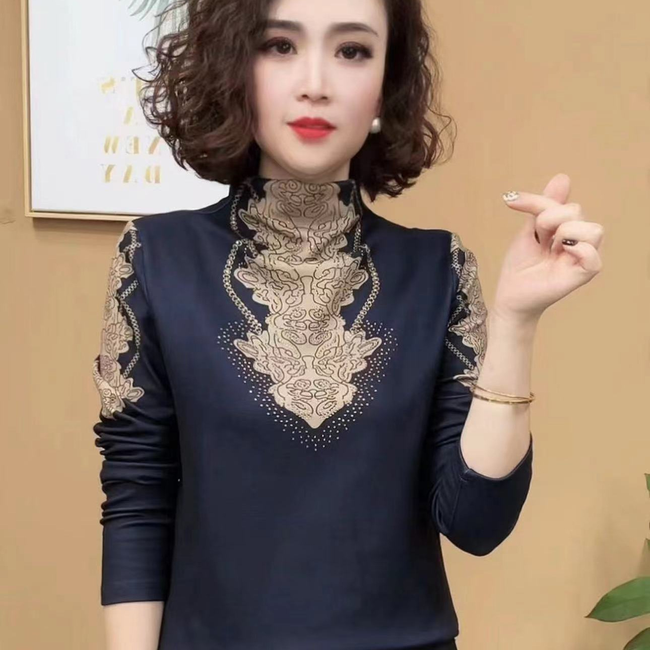 Women's double faced fleece bottoming shirt