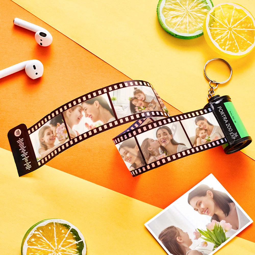 Music Code Scannable Custom Camera Roll Keychain for MOM 5-20 Pictures Green Shell