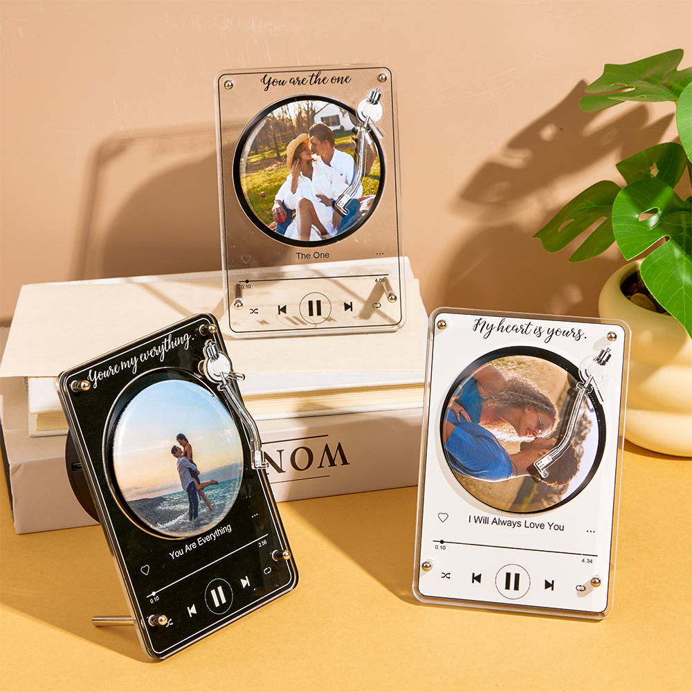Tocadiscos Giratorio Personalizable Con Placa Fotográfica. Placa Musical Personalizada Con Foto Giratoria. Placa Magnética Para Fotos Y Música Con Altavoz. - 