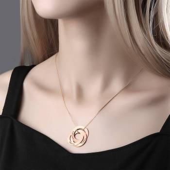 Collar de Tres Discos Grabado en Plata Chapada en Oro Rosa