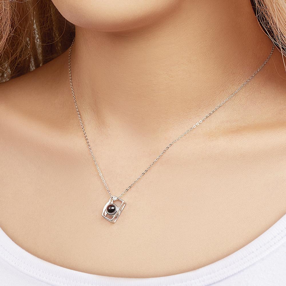 Regalos Creativos Personalizados De La Forma De La Cámara De La Proyección Del Collar De La Foto - TuNombrecollar