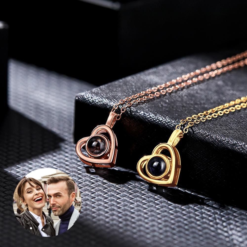 Conjunto De Collar De Proyección De Fotos Personalizado, Regalos Temáticos De Pareja Huecos En Forma De Corazón, Dos Piezas - TuNombrecollar