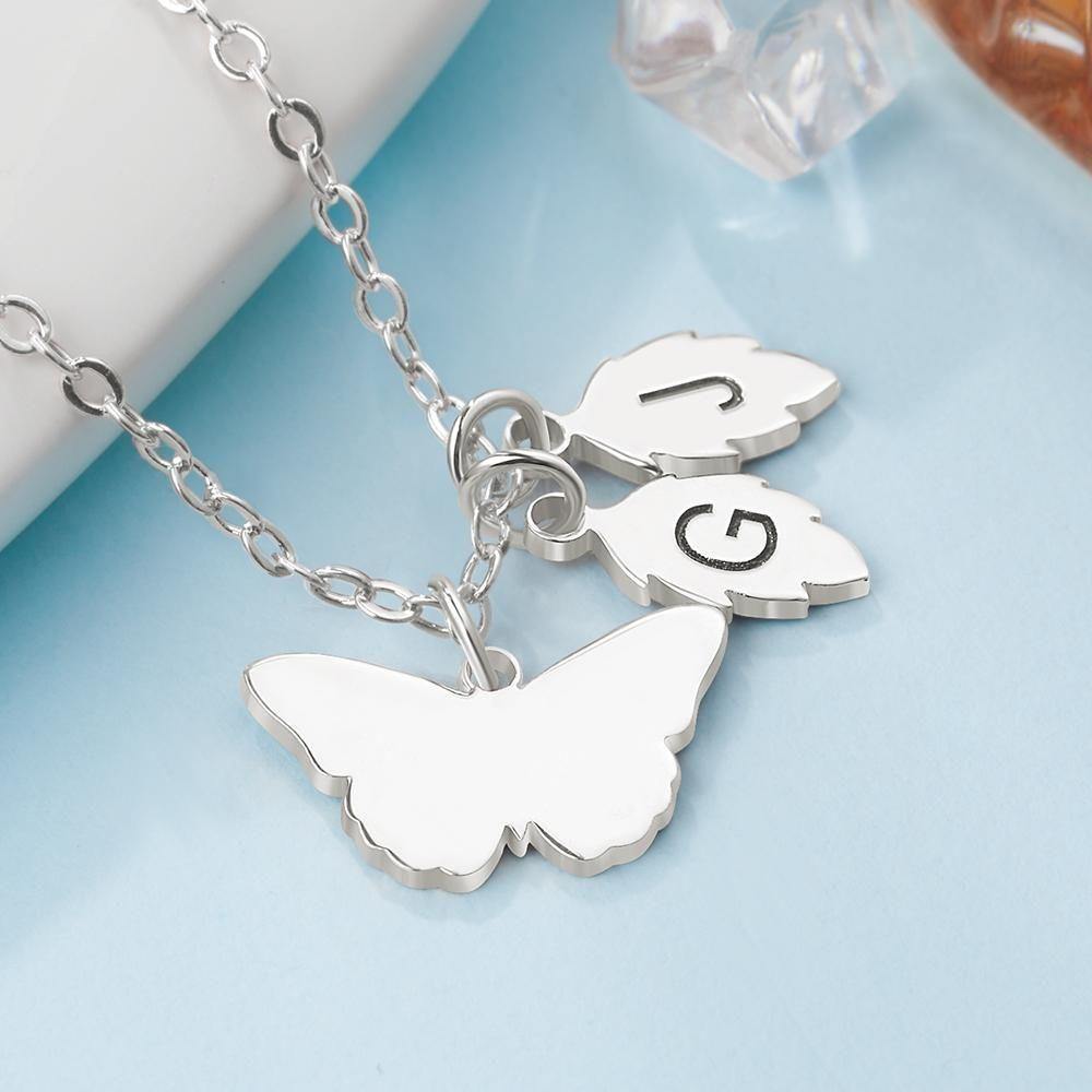 Collar Grabado con Mariposa y Hojas Regalos Conmemorativos para Ella Plata