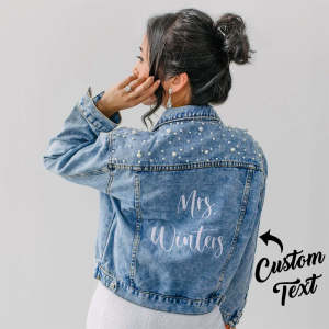 Chaqueta Jean De Novia Bordada Personalizada Para Boda, Chaqueta Personalizada Para Futura Señora, Regalo De Boda Ideal - TuNombrecollar