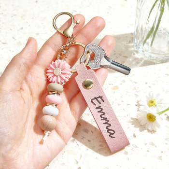 Llavero Personalizado Con Cuentas De Margarita, Llavero De Cuero Con Nombre Personalizado, Llavero De Margarita Grabado, Llavero De Cuero Sintético Con Cuentas De Margarita, Regalo Para Ella - 