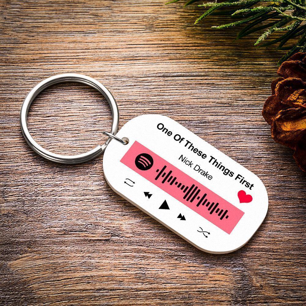 Scannable Spotify Code Keychain Spotify Favorite Song Engraved Keychain Unique Gifts for Couple -