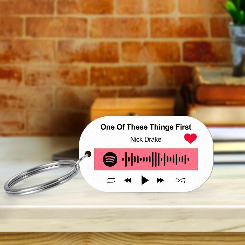 Scannable Spotify Code Keychain Spotify Favorite Song Engraved Keychain Unique Gifts for Couple -