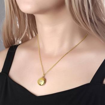 Collar Portafotos Con Impresión De Estrellas Ba?Ado En Oro 14K