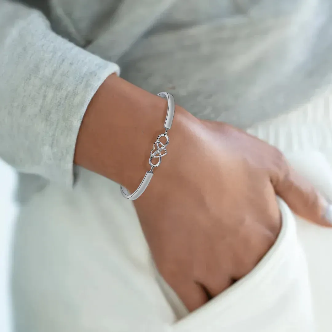 Pulsera «guárdame En Tu Corazón», Elegante Símbolo De Amor Y Conexión, Diseño De Corazones Entrelazados, Ideal Para Regalar A Mujeres. - 