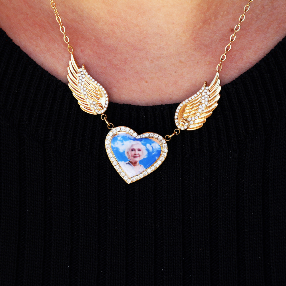 Collar Conmemorativo Personalizado Con Foto Y Alas De Ángel. Colgante Con Foto Y Alas En Memoria De Un Ser Querido. Collar Personalizado De Amor Eterno. - 